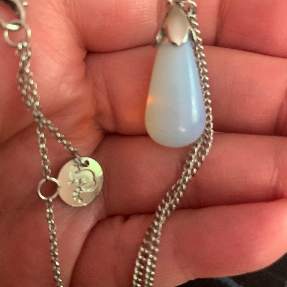 Pretty moonstone like necklace with earrings
